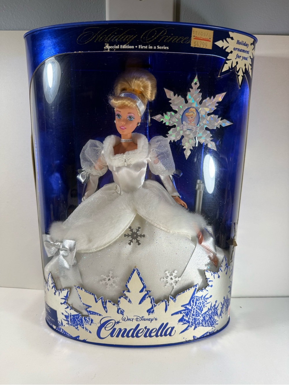 1996 Disney Cinderella Holiday Princess Barbie Doll Mattel #16090